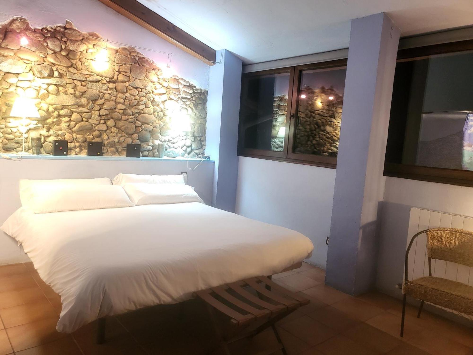 Hotel Pasteral Riu Ter La Cellera de Ter Esterno foto